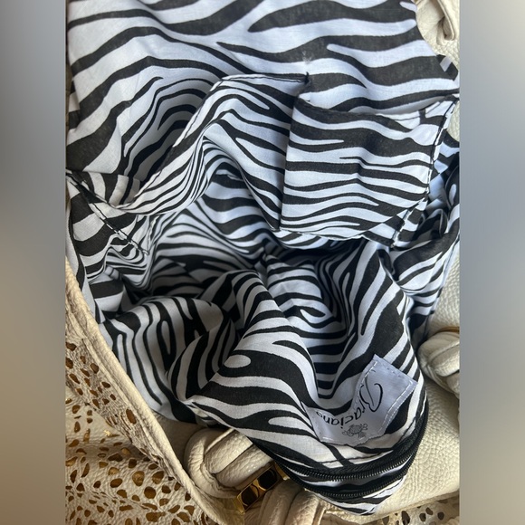Vintage Braciano Purse - Bone with Gold Accents Zebra Interior - Picture 5 of 8